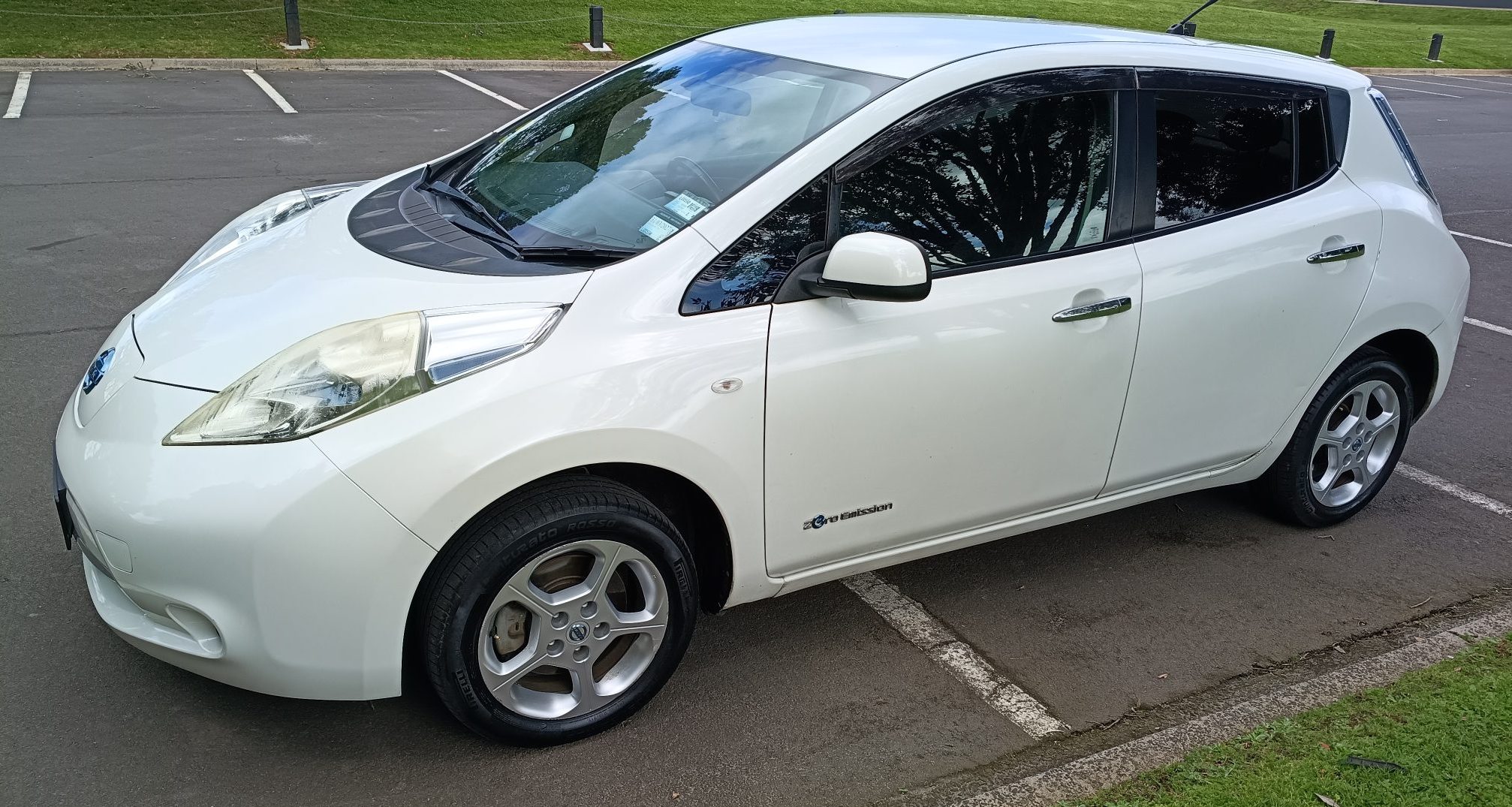 Nissan LEAF Gen 2, 2015 X Spec, 75% SoH - Image 9